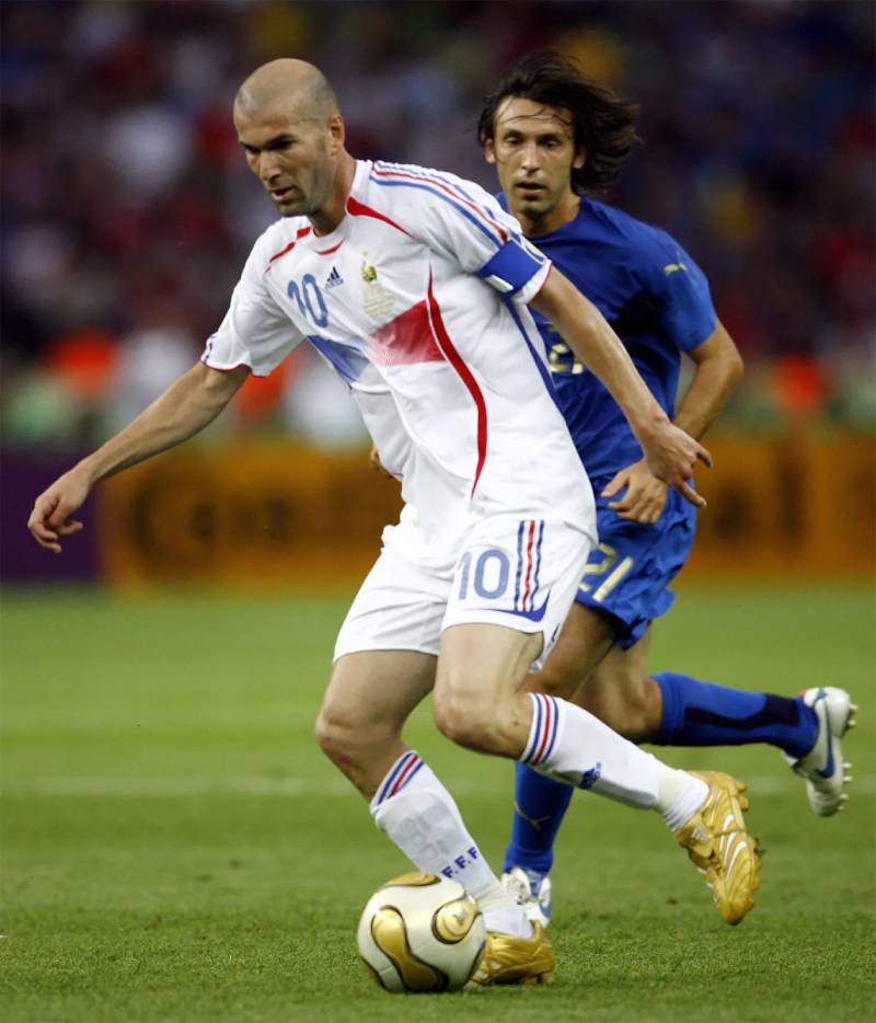 Ai Là Cầu Thủ Vĩ Đại Nhất Thế Giới? Góc Nhìn Đa Chiều 5 Zinedine Zidane goat